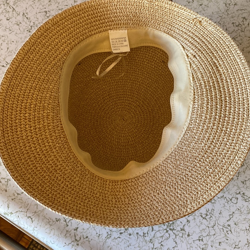 Sun Hat - Picture 6 of 7